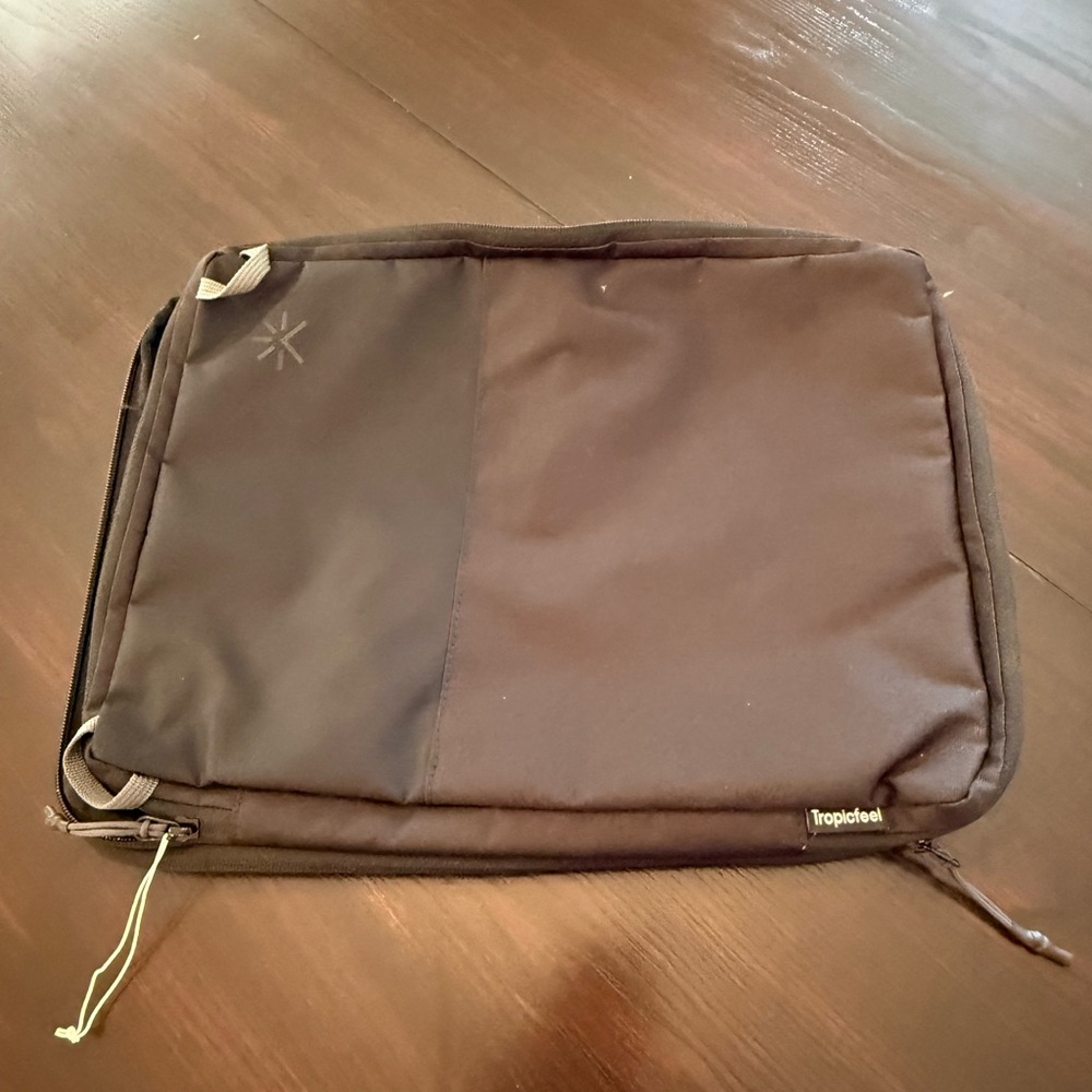 Tropicfeel hanging compression packing cube